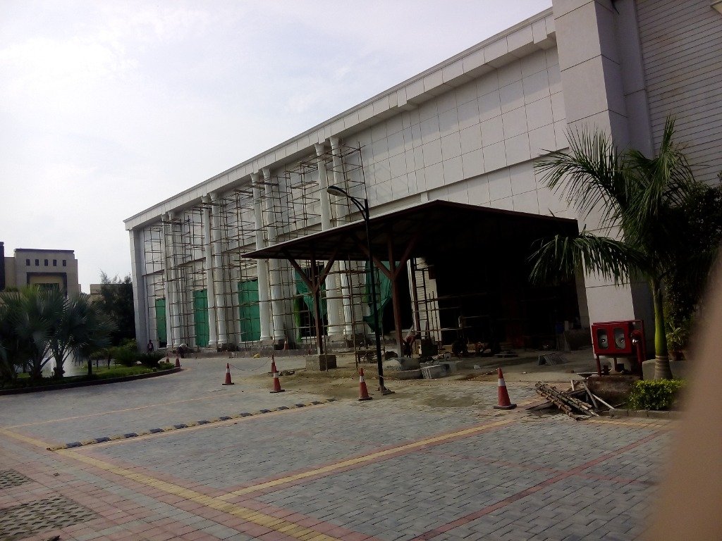 Entrance Portico & Canopy Rigging