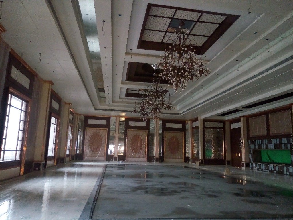 Grand Hall Coffered Steel